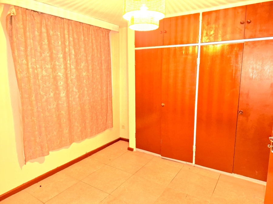 2 Bedroom Property for Sale in Avondale Western Cape